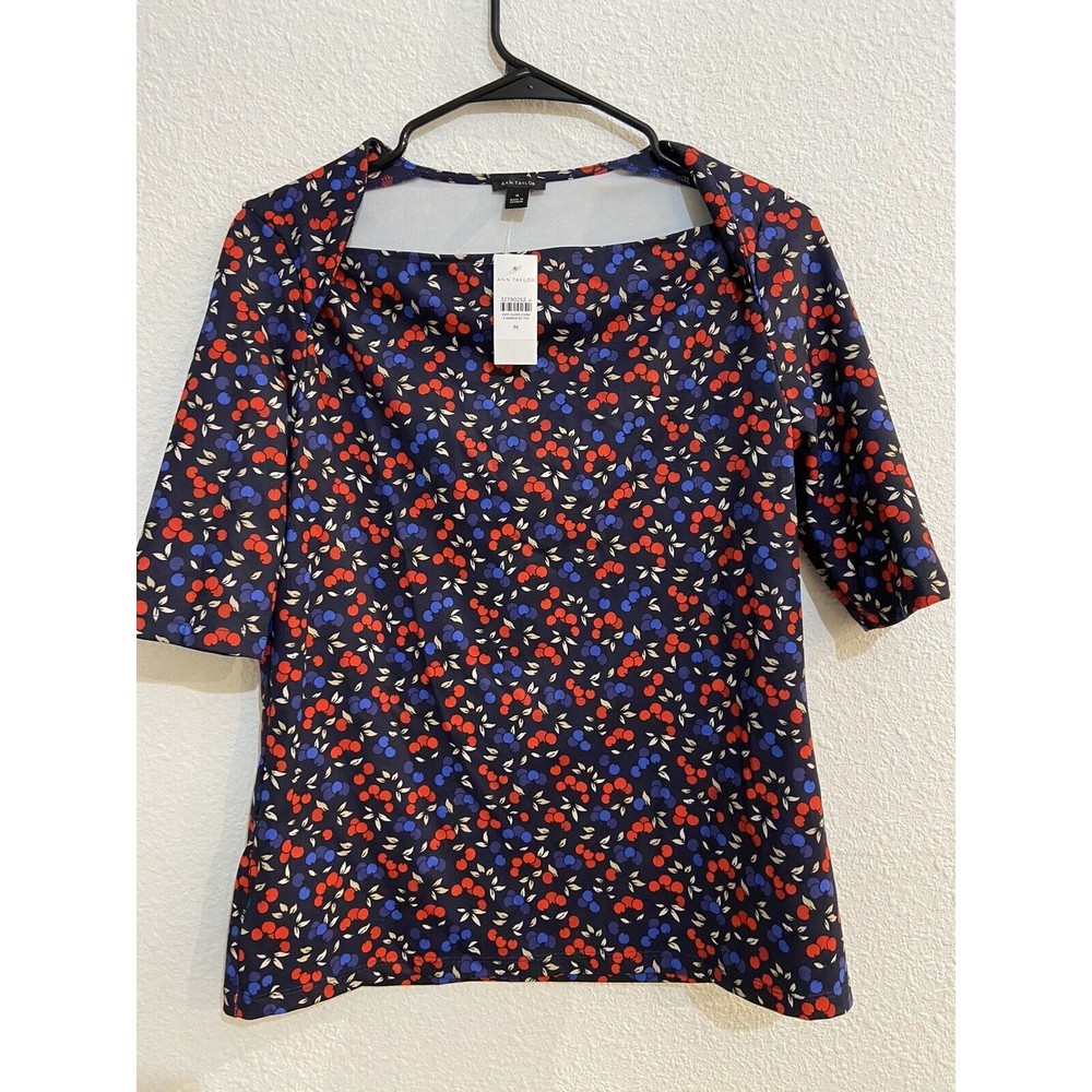 ANN TAYLOR Women's Novelty Cherry Print Square Envelope Neck Top Size M NWT New